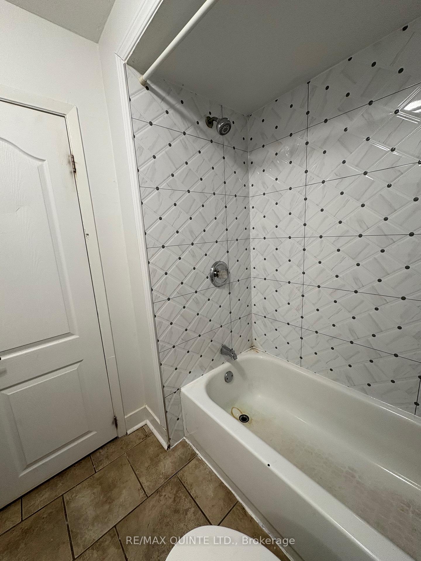 Photo 14 of Unit 1, 284 Front Street, Quinte West, Trenton Ward — HOMEH