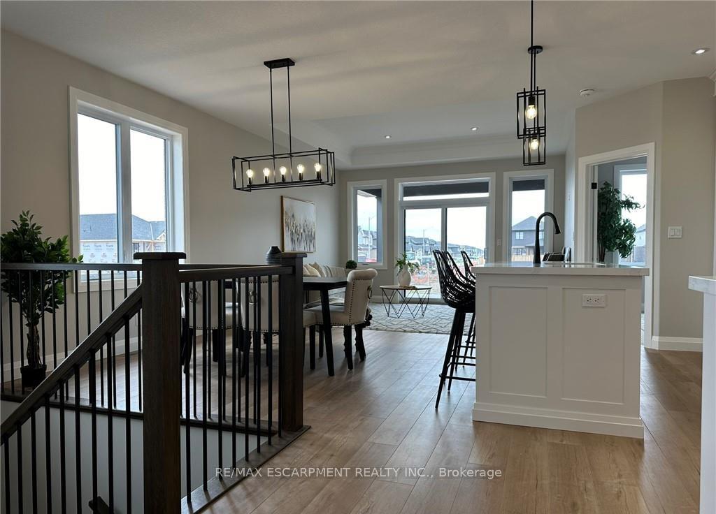 Photo 3 of 62 Pike Creek Drive, Haldimand — HOMEH