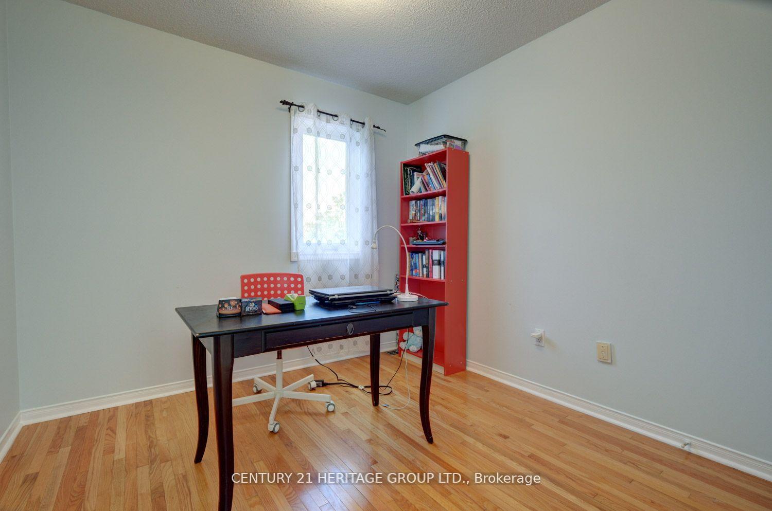 Photo 30 of 110 Elena Crescent, Vaughan, Maple — HOMEH