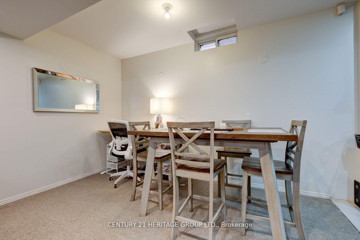 Photo 38 of 110 Elena Crescent, Vaughan, Maple — HOMEH