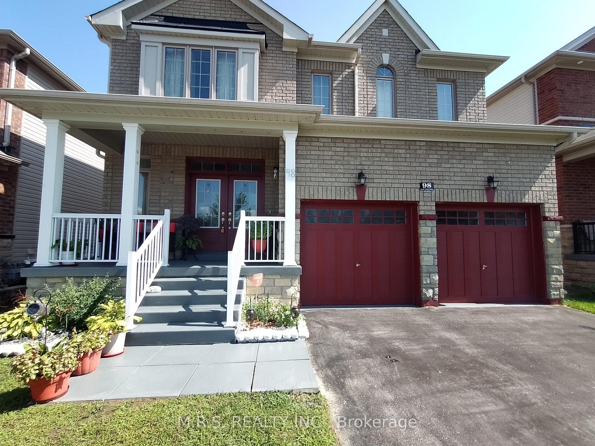Front of 98 Gold Park Gate