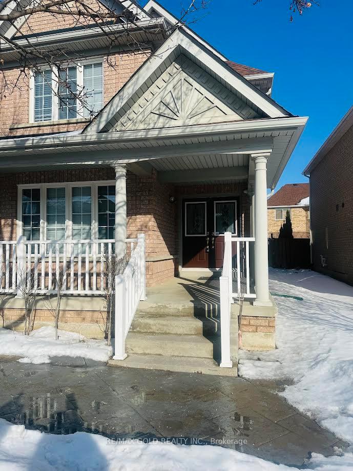 Photo 3 of Unit Upper, 329 Brisdale Drive W, Brampton, Fletcher's Meadow — HOMEH