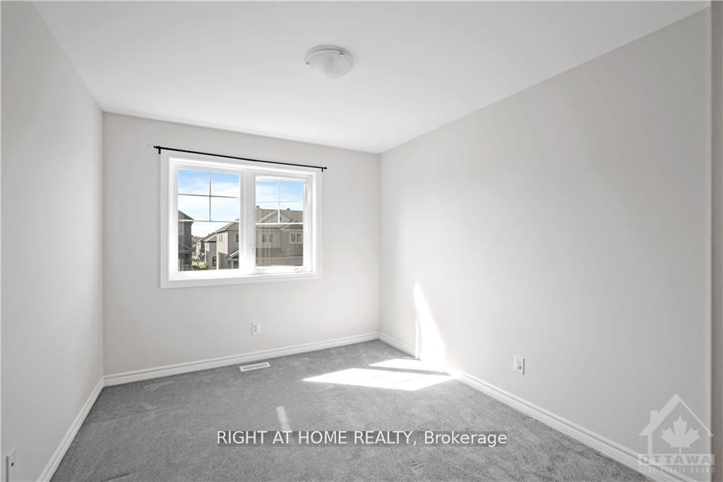 Photo 14 of 1010 Kijik Crescent, Ottawa, Blossom Park/Kemp Park/Findlay Creek — HOMEH
