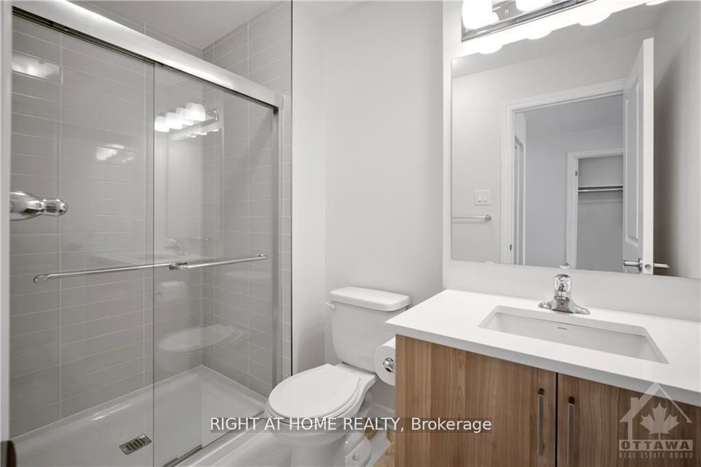 Photo 21 of 1010 Kijik Crescent, Ottawa, Blossom Park/Kemp Park/Findlay Creek — HOMEH