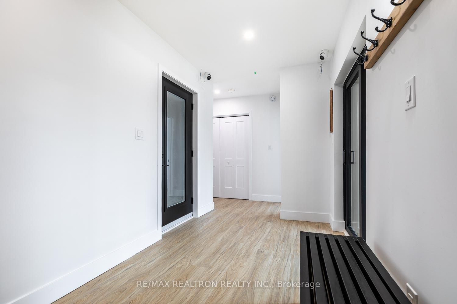 Photo 31 of 2 Grosvenor Drive, Tiny, Rural Tiny — HOMEH