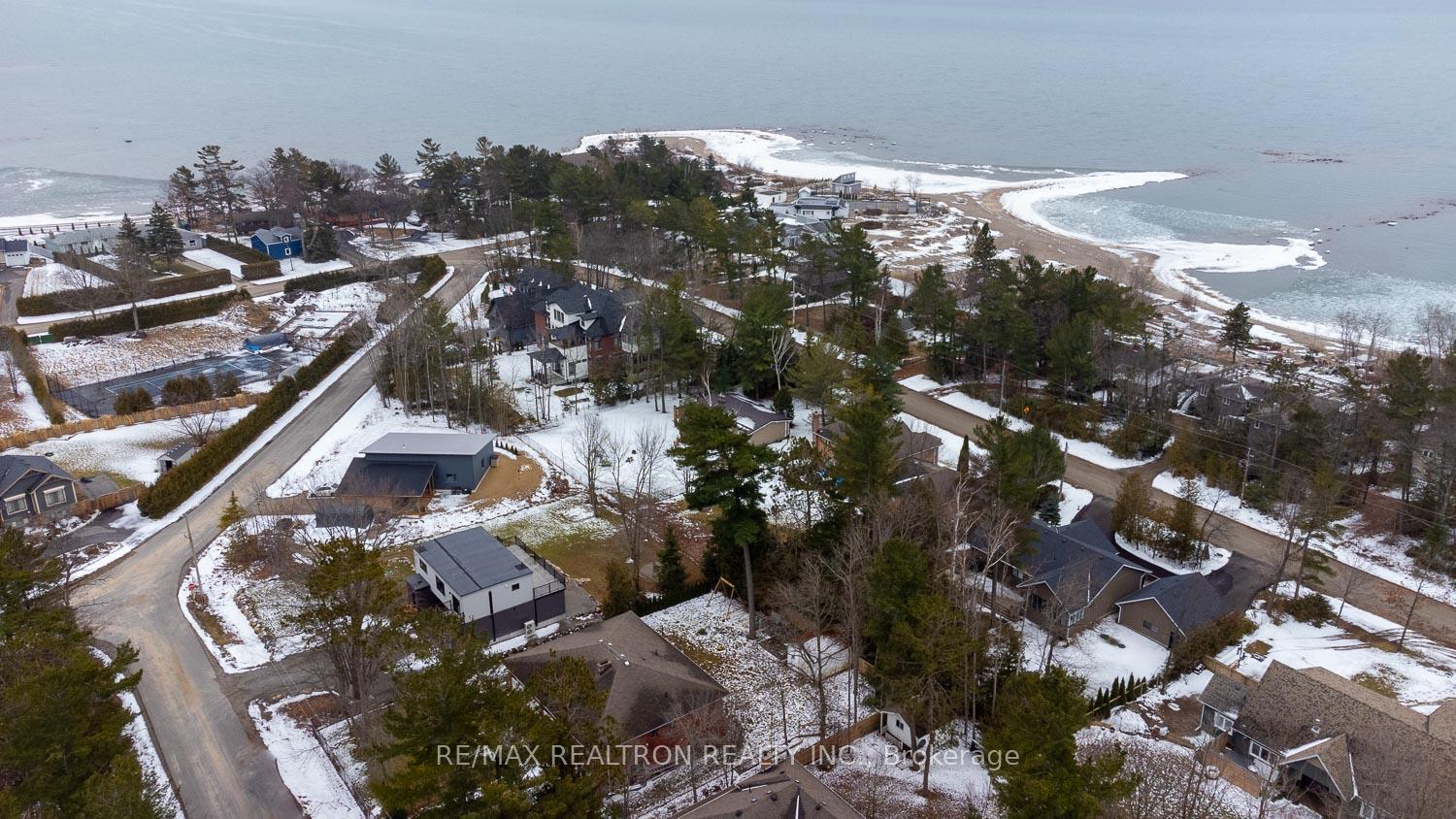 Photo 40 of 2 Grosvenor Drive, Tiny, Rural Tiny — HOMEH
