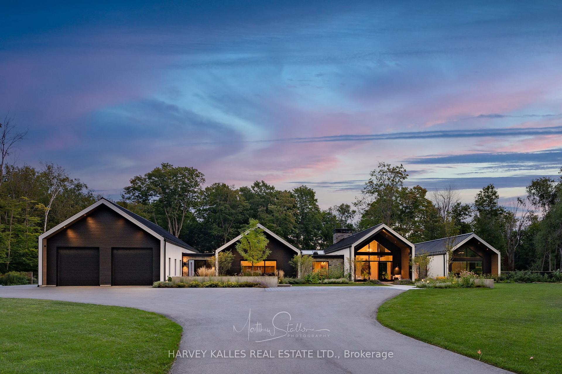Photo 1 of 21 Windfield Drive W, Oro-Medonte, Rural Oro-Medonte — HOMEH