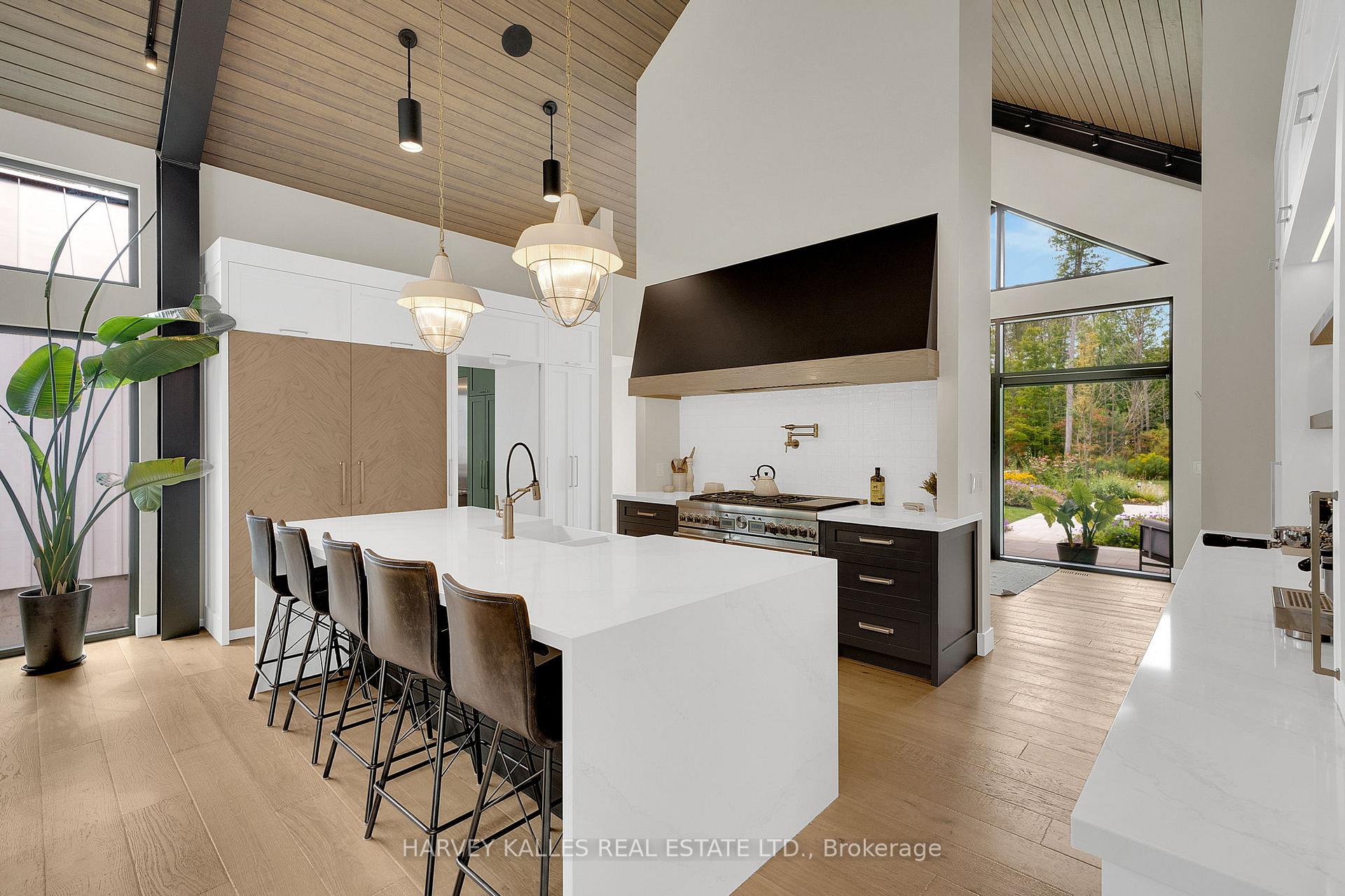 Photo 15 of 21 Windfield Drive W, Oro-Medonte, Rural Oro-Medonte — HOMEH