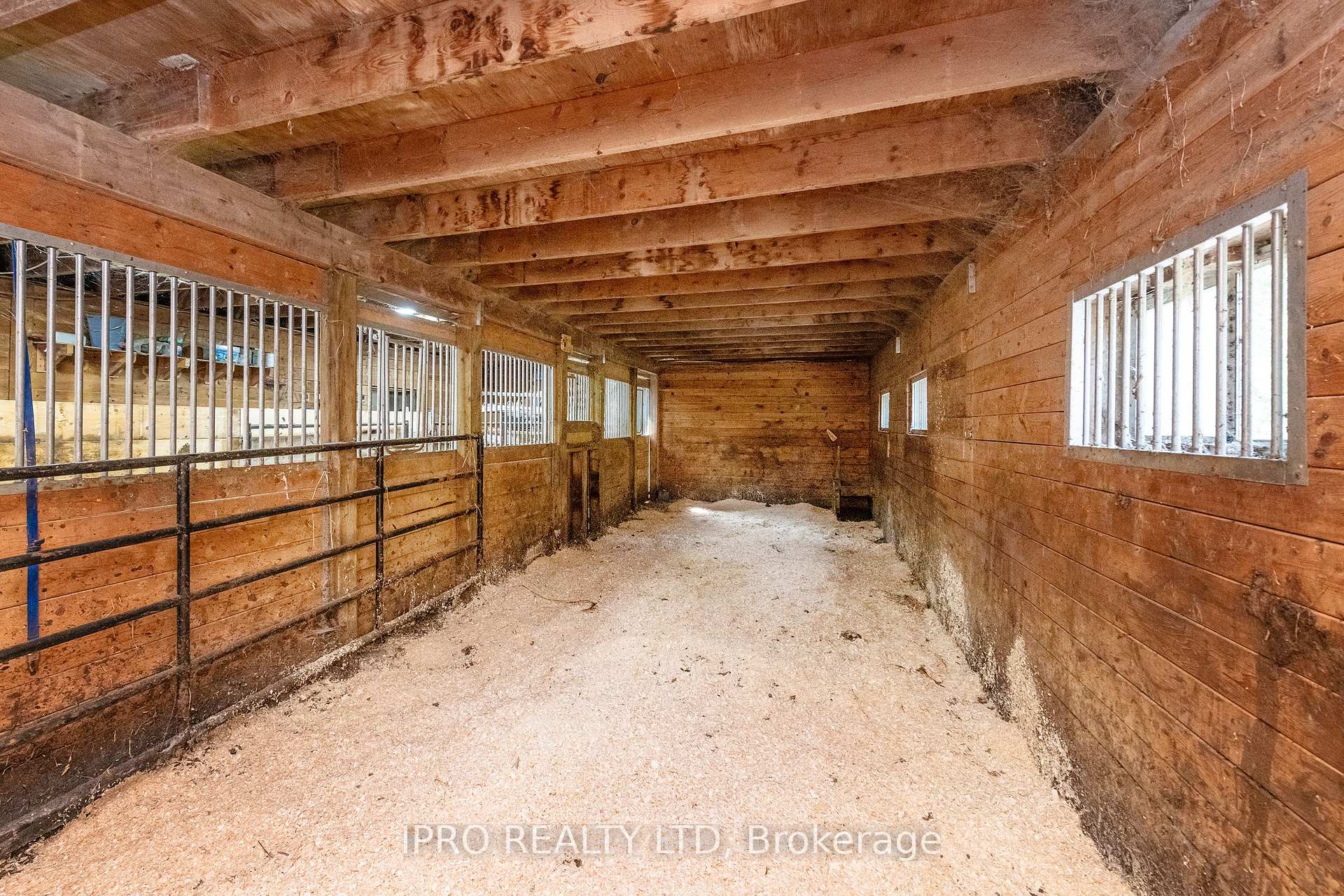 Photo 32 of 6845 19th Side Road, King, Rural King — HOMEH