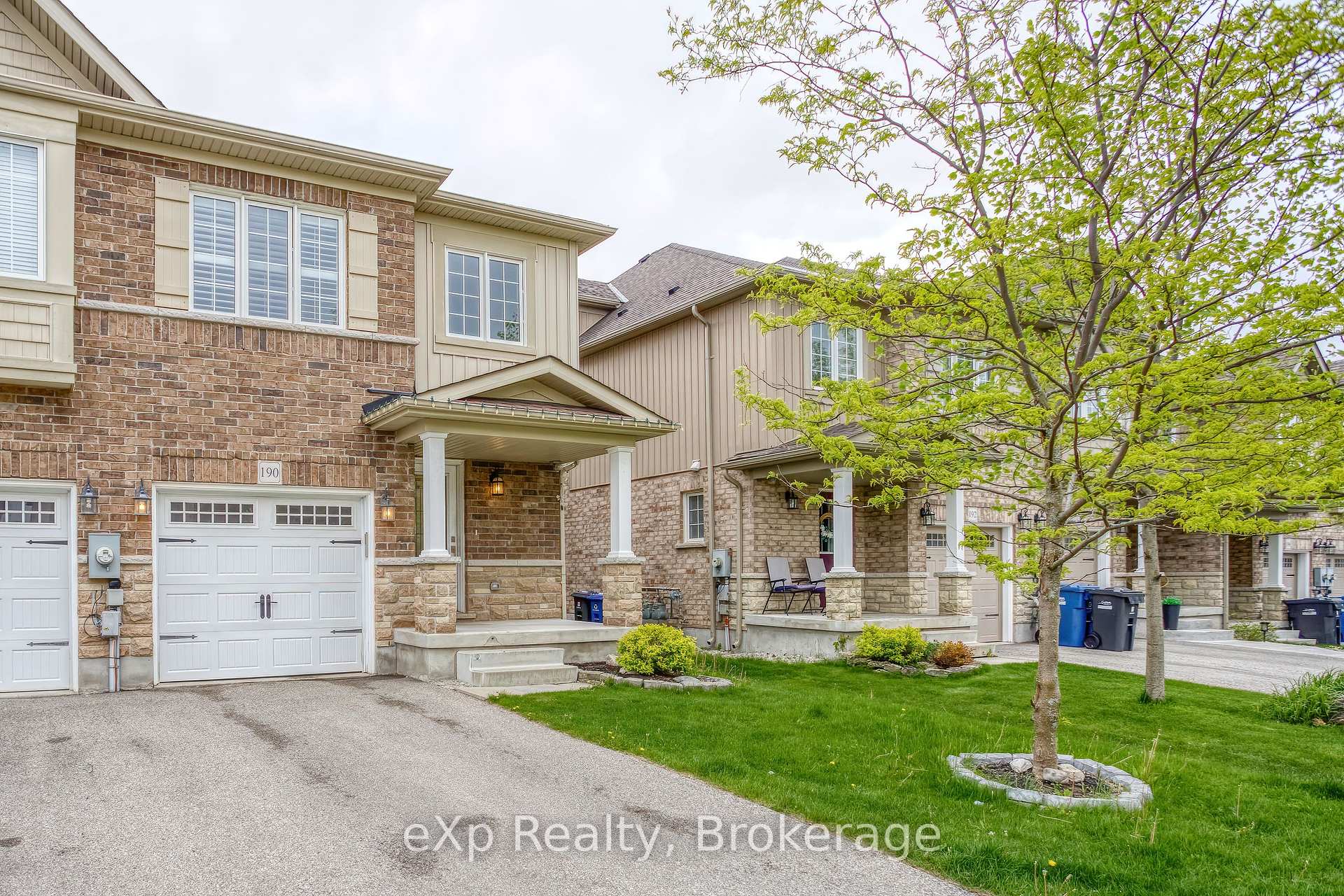 Photo 2 of 190 Summit Ridge Drive, Guelph, Grange Road — HOMEH