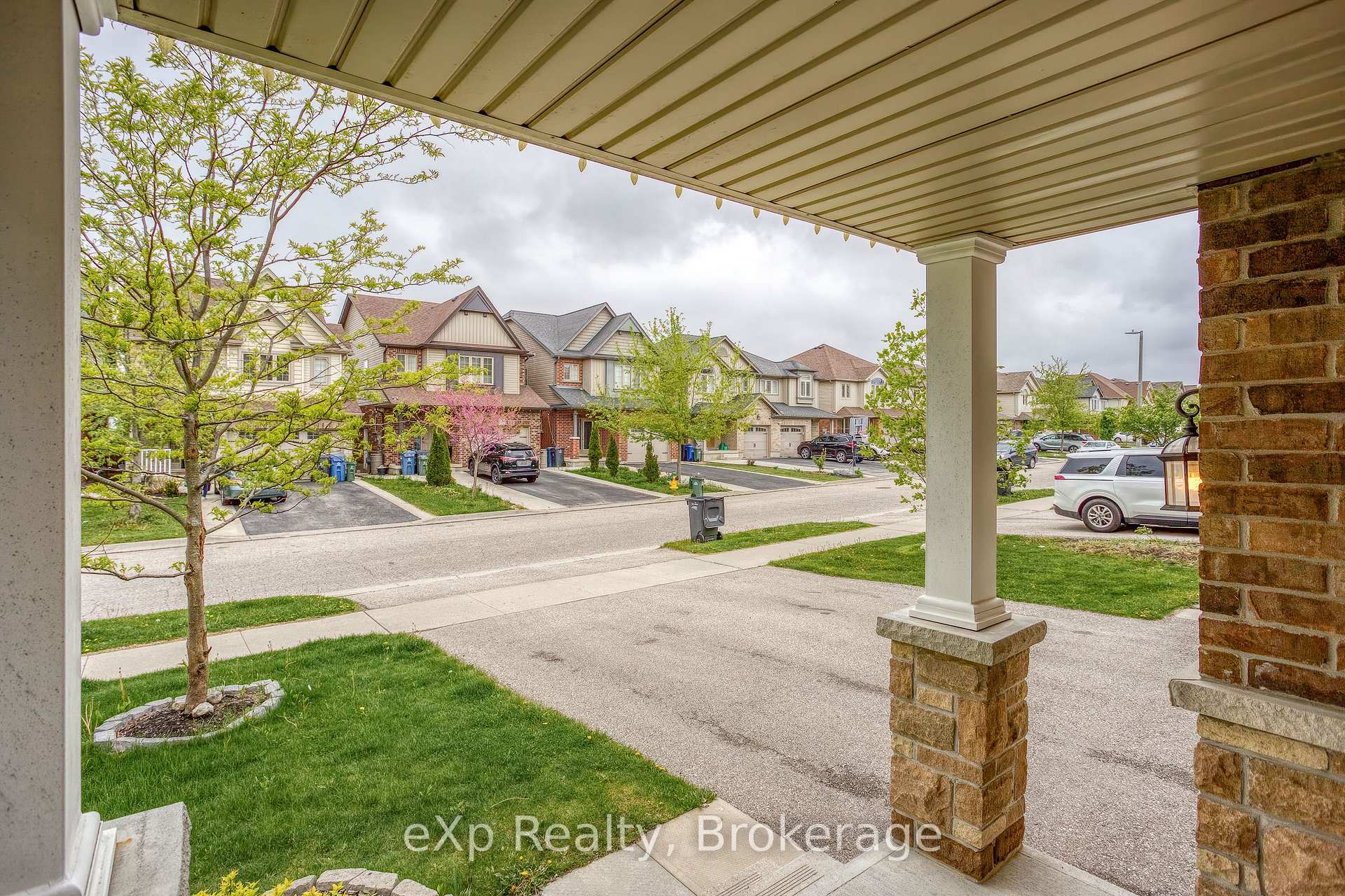 Photo 4 of 190 Summit Ridge Drive, Guelph, Grange Road — HOMEH