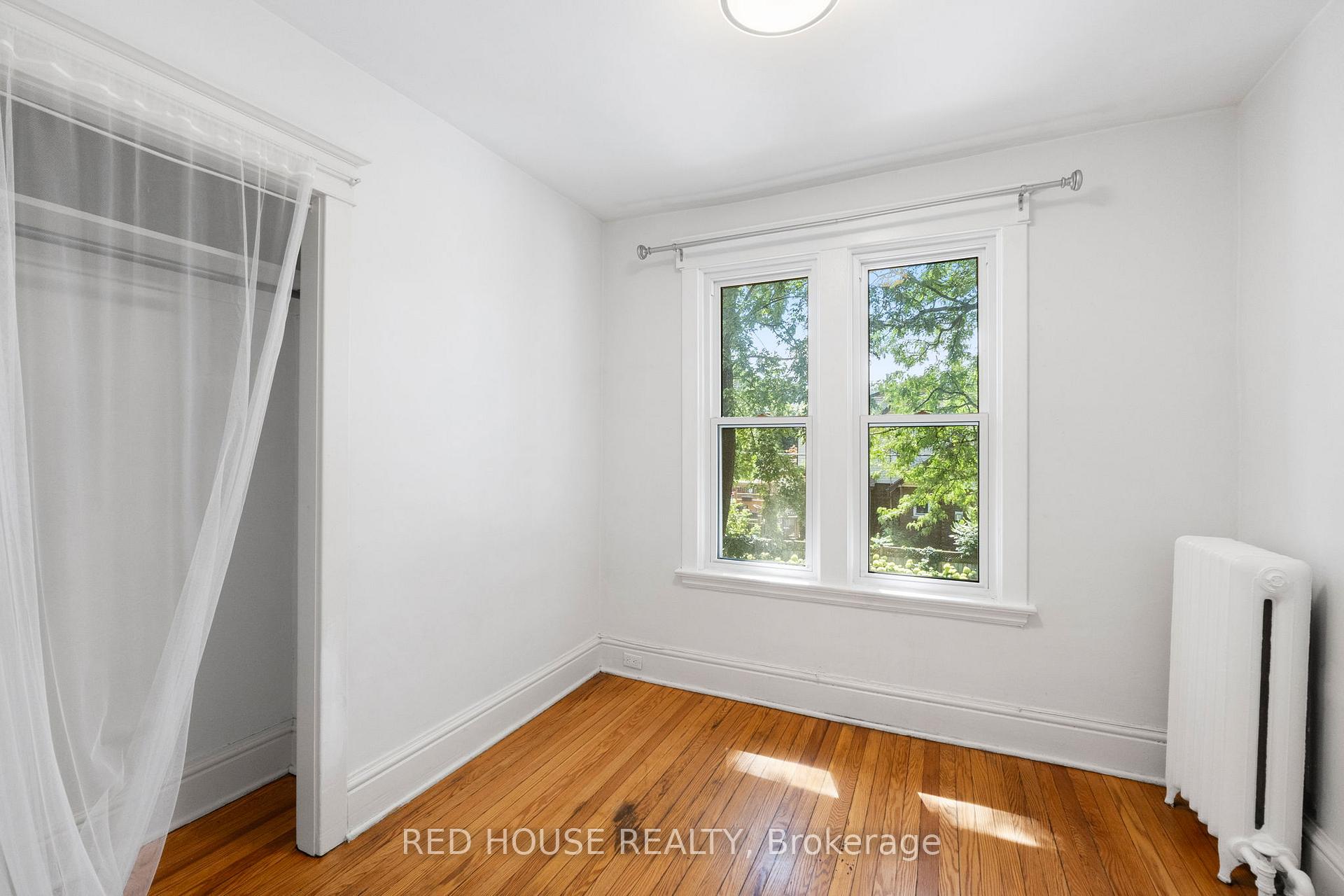 Photo 10 of Unit Unit 6, 55 Balsam Avenue S, Hamilton, Stipley — HOMEH