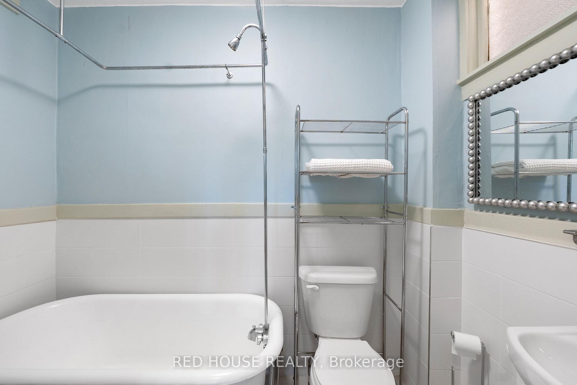 Photo 9 of Unit Unit 6, 55 Balsam Avenue S, Hamilton, Stipley — HOMEH