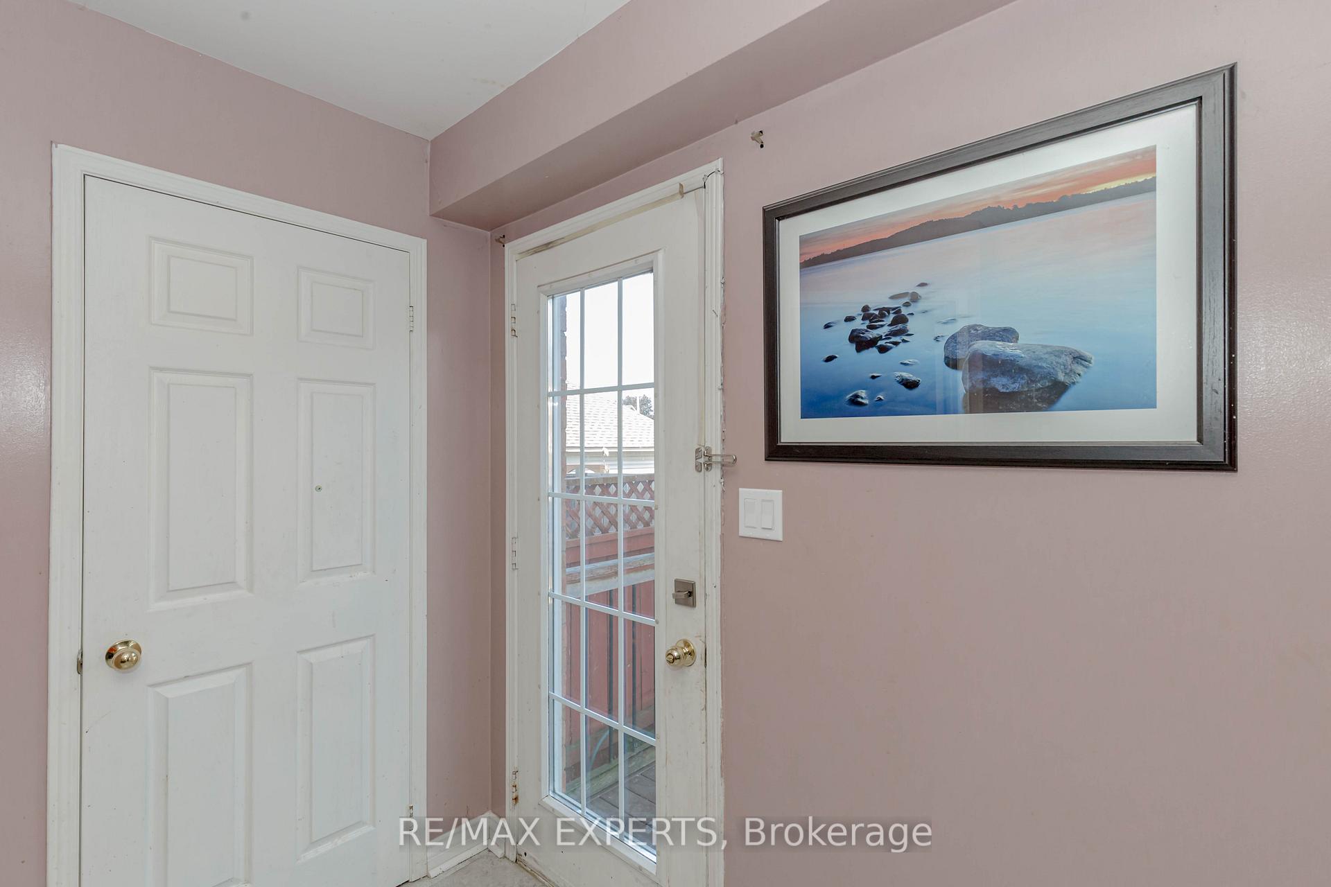 Photo 15 of 213 Equator Crescent, Vaughan, Vellore Village — HOMEH