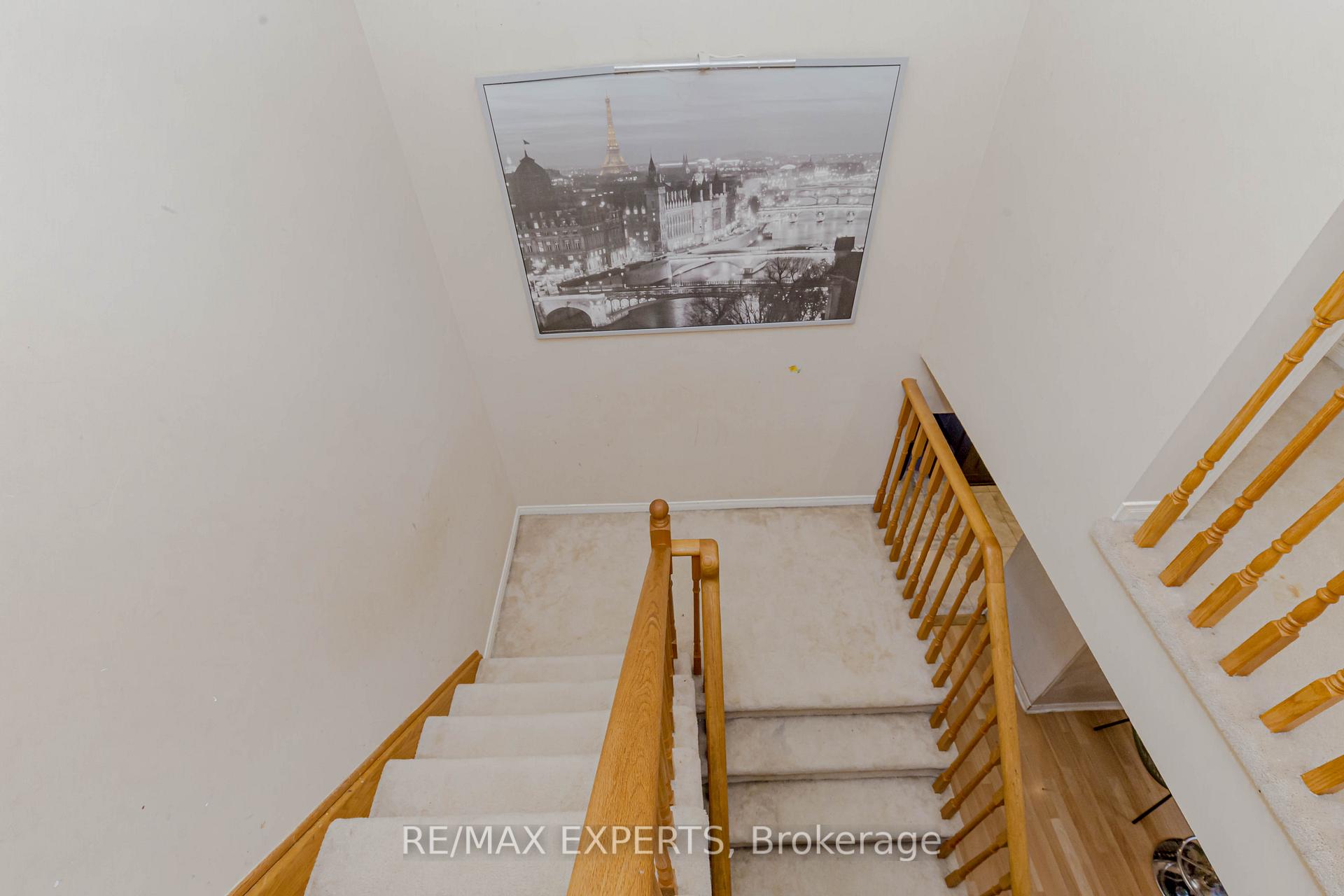 Photo 17 of 213 Equator Crescent, Vaughan, Vellore Village — HOMEH