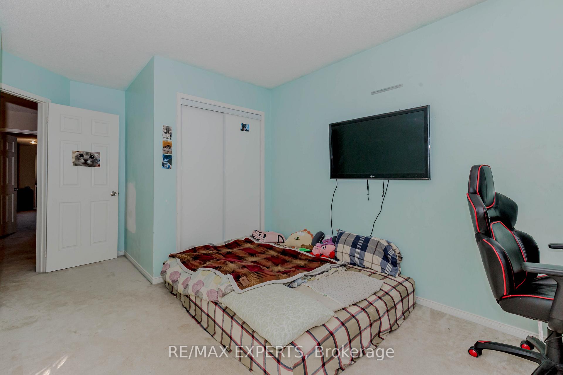 Photo 23 of 213 Equator Crescent, Vaughan, Vellore Village — HOMEH