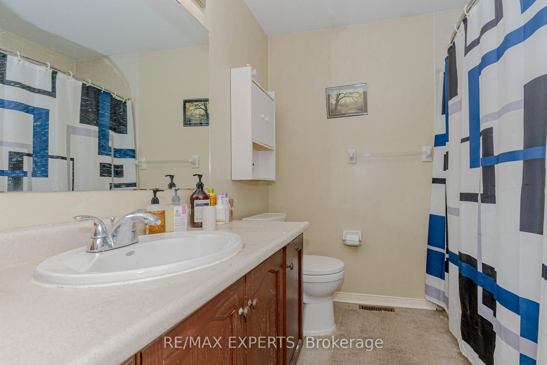 Photo 24 of 213 Equator Crescent, Vaughan, Vellore Village — HOMEH