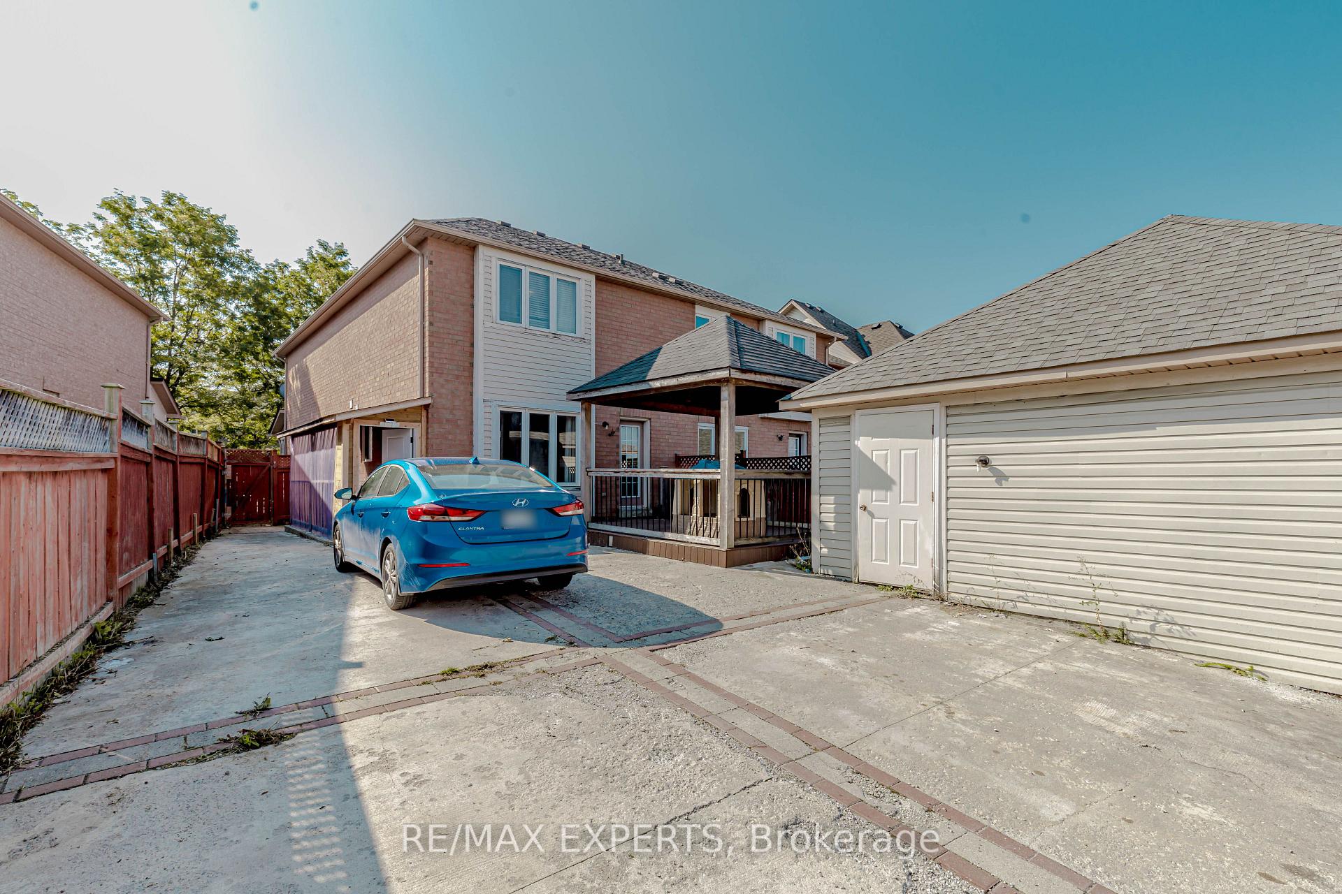 Photo 38 of 213 Equator Crescent, Vaughan, Vellore Village — HOMEH