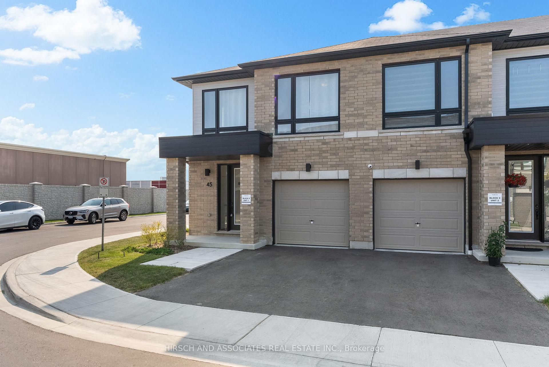 Photo 4 of 45 Klein Way, Whitby, Taunton North — HOMEH