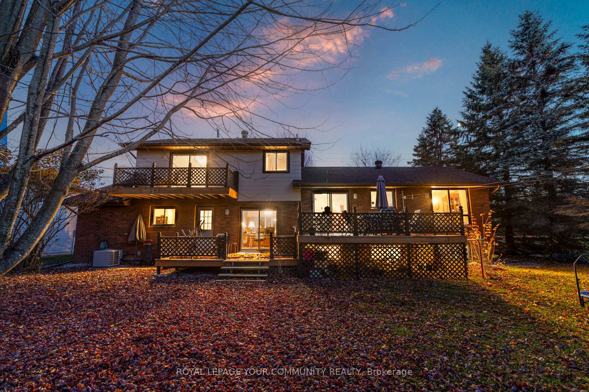 Photo 9 of 835 Memorial Avenue, Orillia — HOMEH