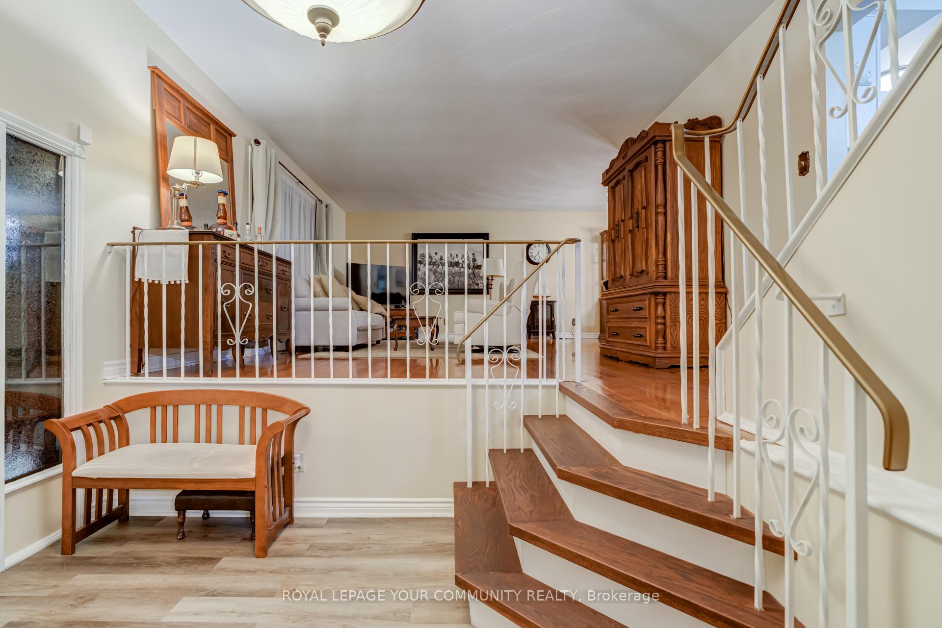 Photo 14 of 835 Memorial Avenue, Orillia — HOMEH