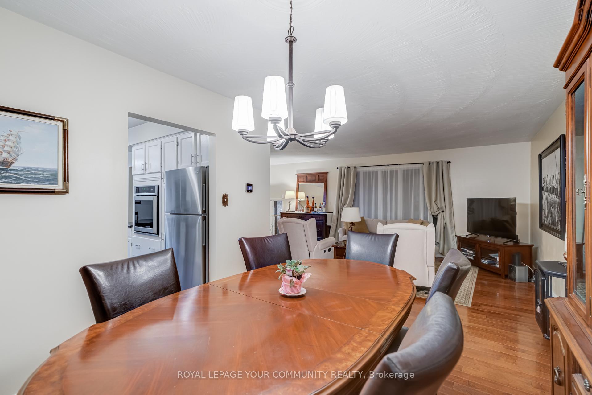 Photo 20 of 835 Memorial Avenue, Orillia — HOMEH