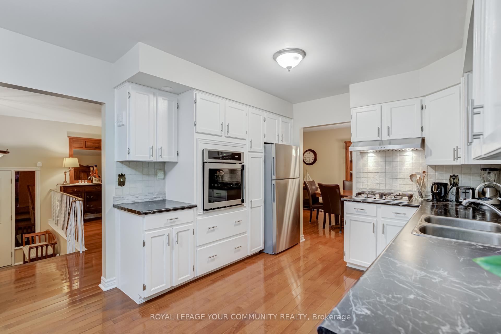 Photo 40 of 835 Memorial Avenue, Orillia — HOMEH