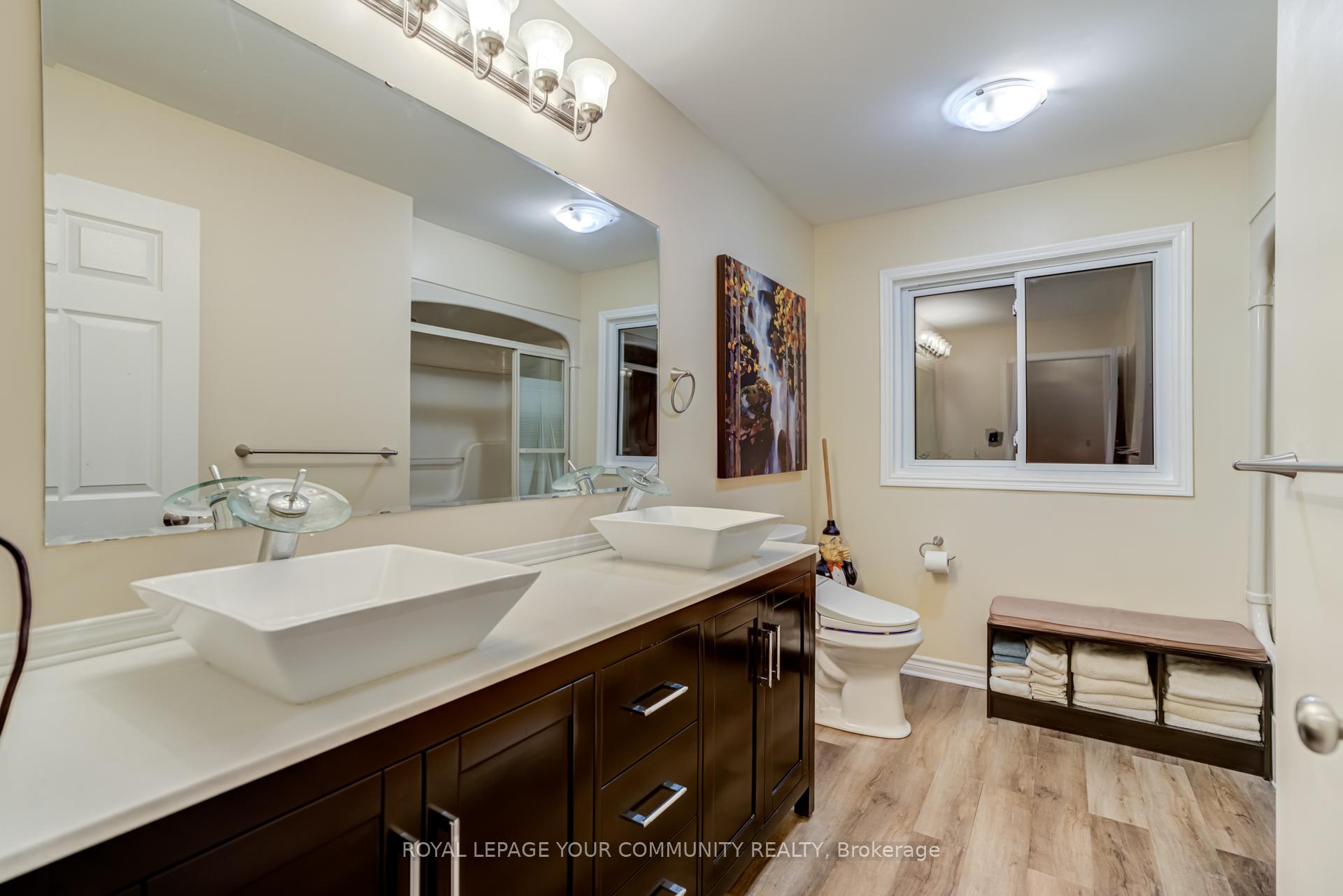 Photo 28 of 835 Memorial Avenue, Orillia — HOMEH