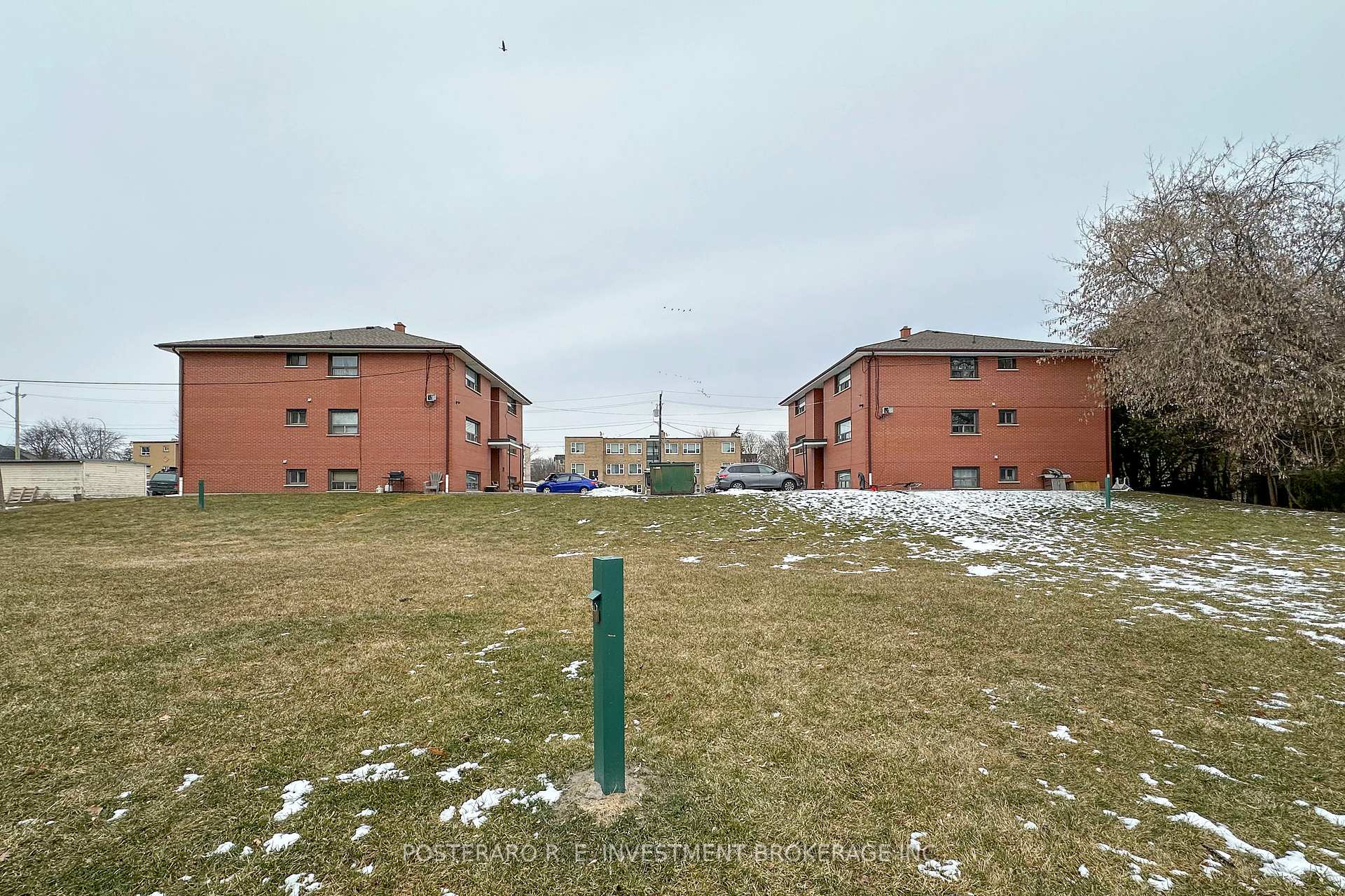 Photo 3 of 108/110 Craydon Road, Whitby, Downtown Whitby — HOMEH