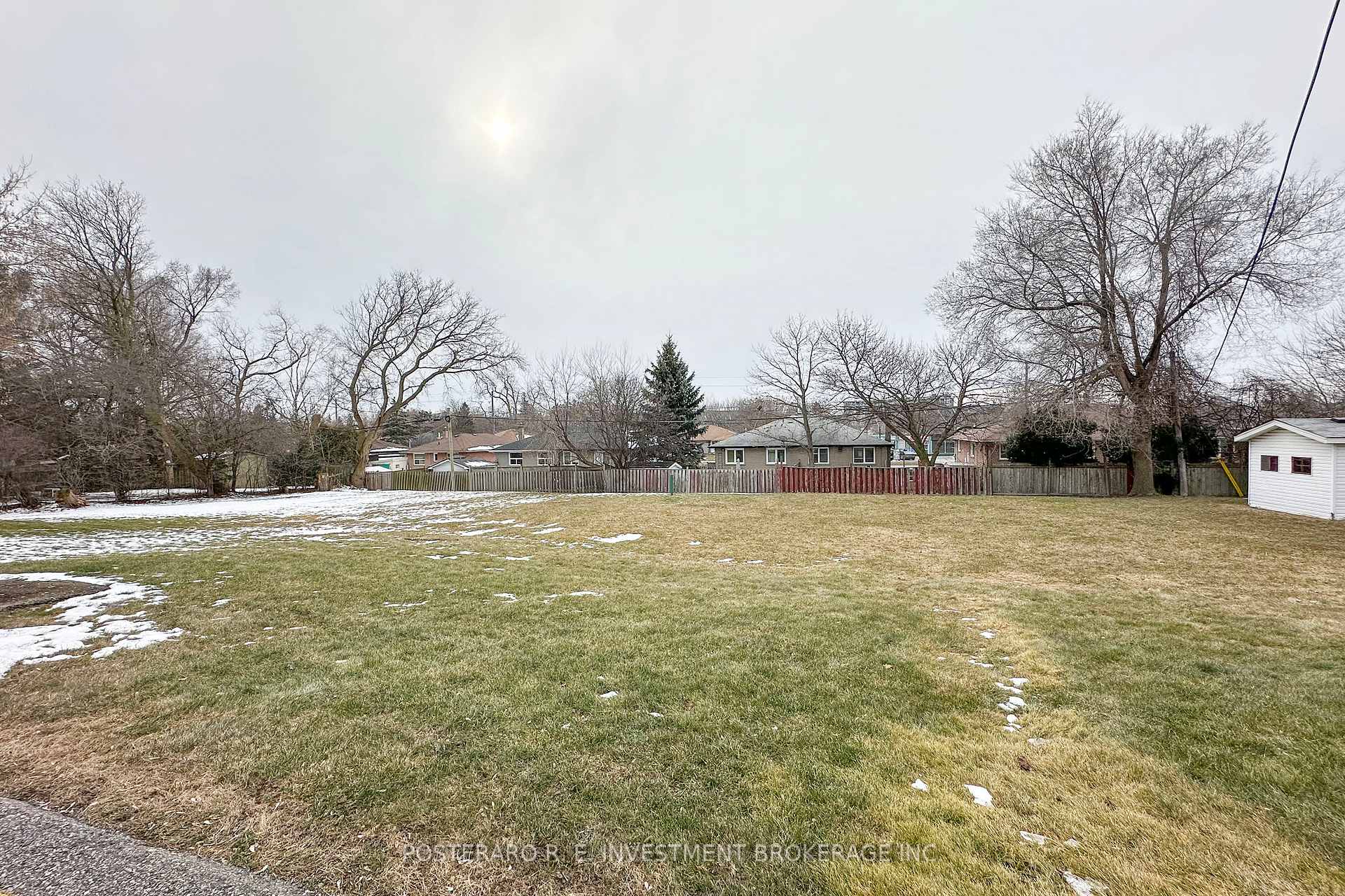 Photo 23 of 108/110 Craydon Road, Whitby, Downtown Whitby — HOMEH