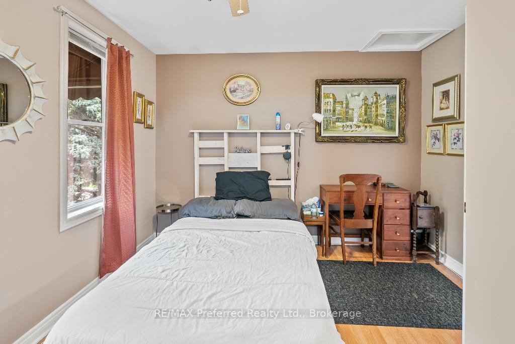 Photo 11 of 3577 King Street, Windsor — HOMEH