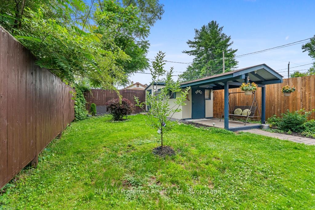 Photo 32 of 3577 King Street, Windsor — HOMEH
