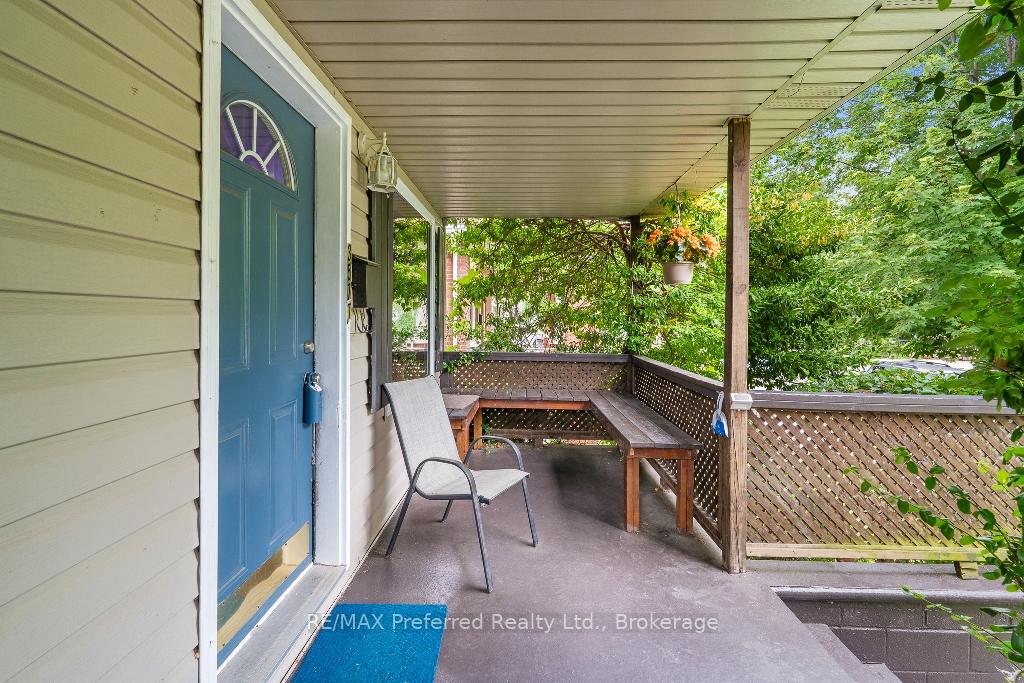 Photo 36 of 3577 King Street, Windsor — HOMEH