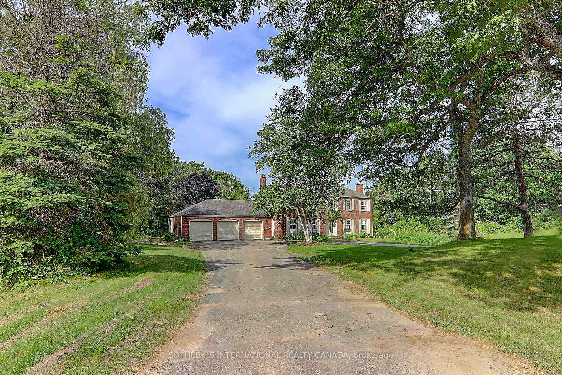 Photo 8 of 5 Steeplechase Avenue, Aurora, Aurora Estates — HOMEH