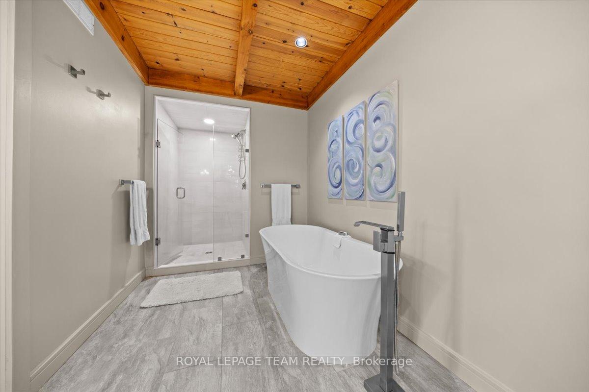 Photo 22 of 884 Anderson Road N, Frontenac, Frontenac South — HOMEH