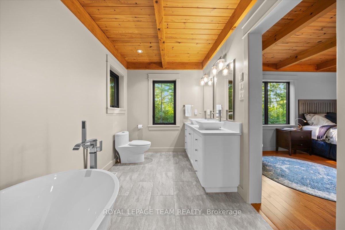 Photo 23 of 884 Anderson Road N, Frontenac, Frontenac South — HOMEH