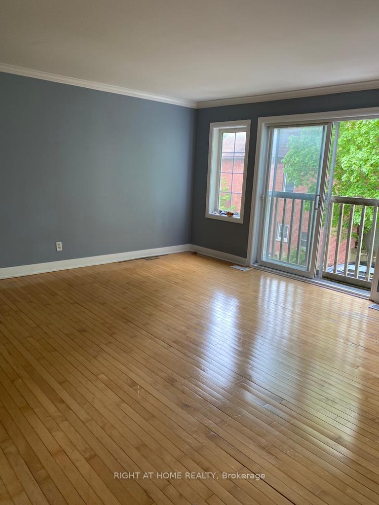 Photo 9 of Unit 5, 657 Bethune Street, Peterborough, Town Ward 3 — HOMEH
