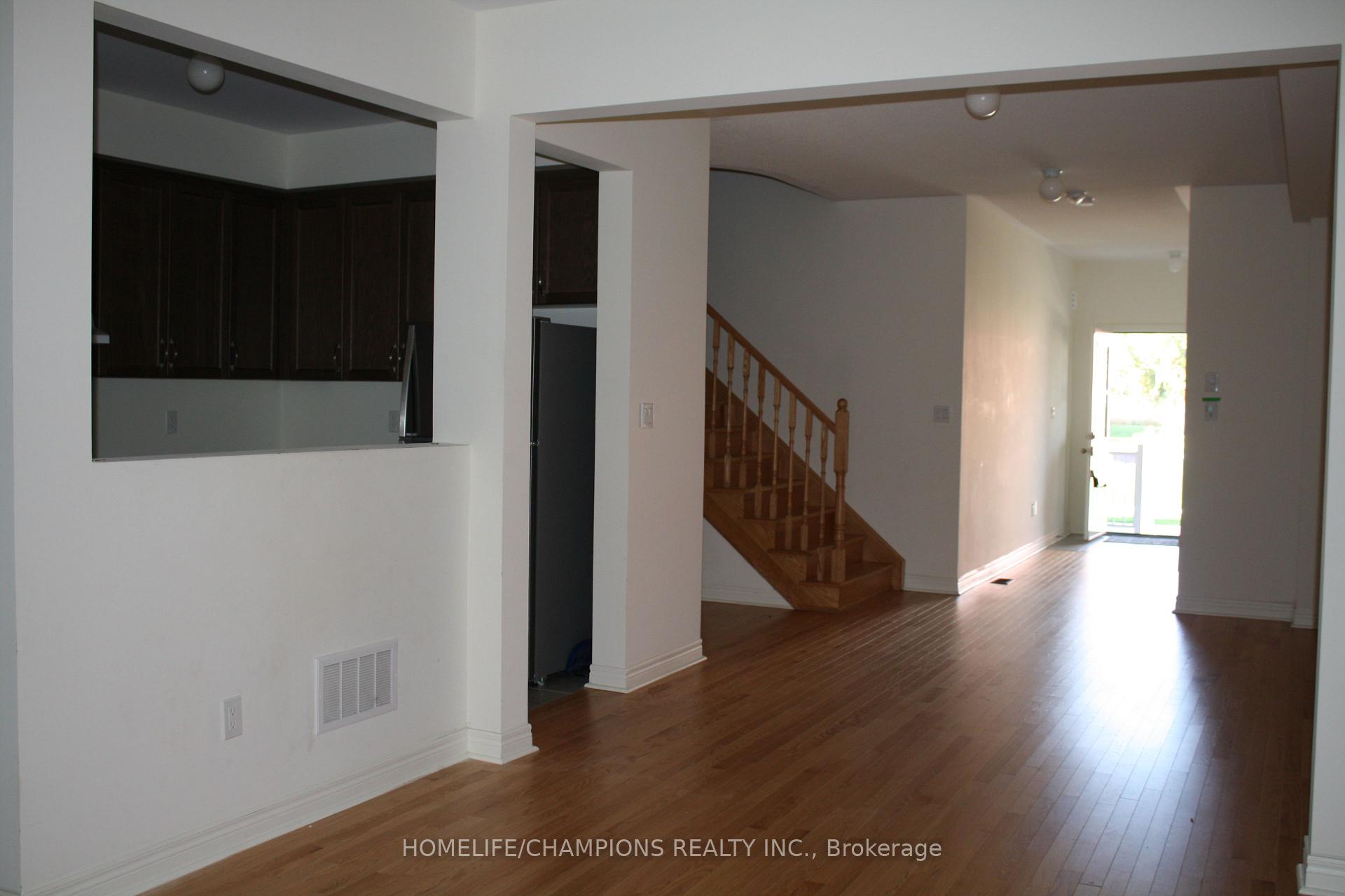 Photo 2 of 1183 Kettering Drive W, Oshawa, Eastdale — HOMEH