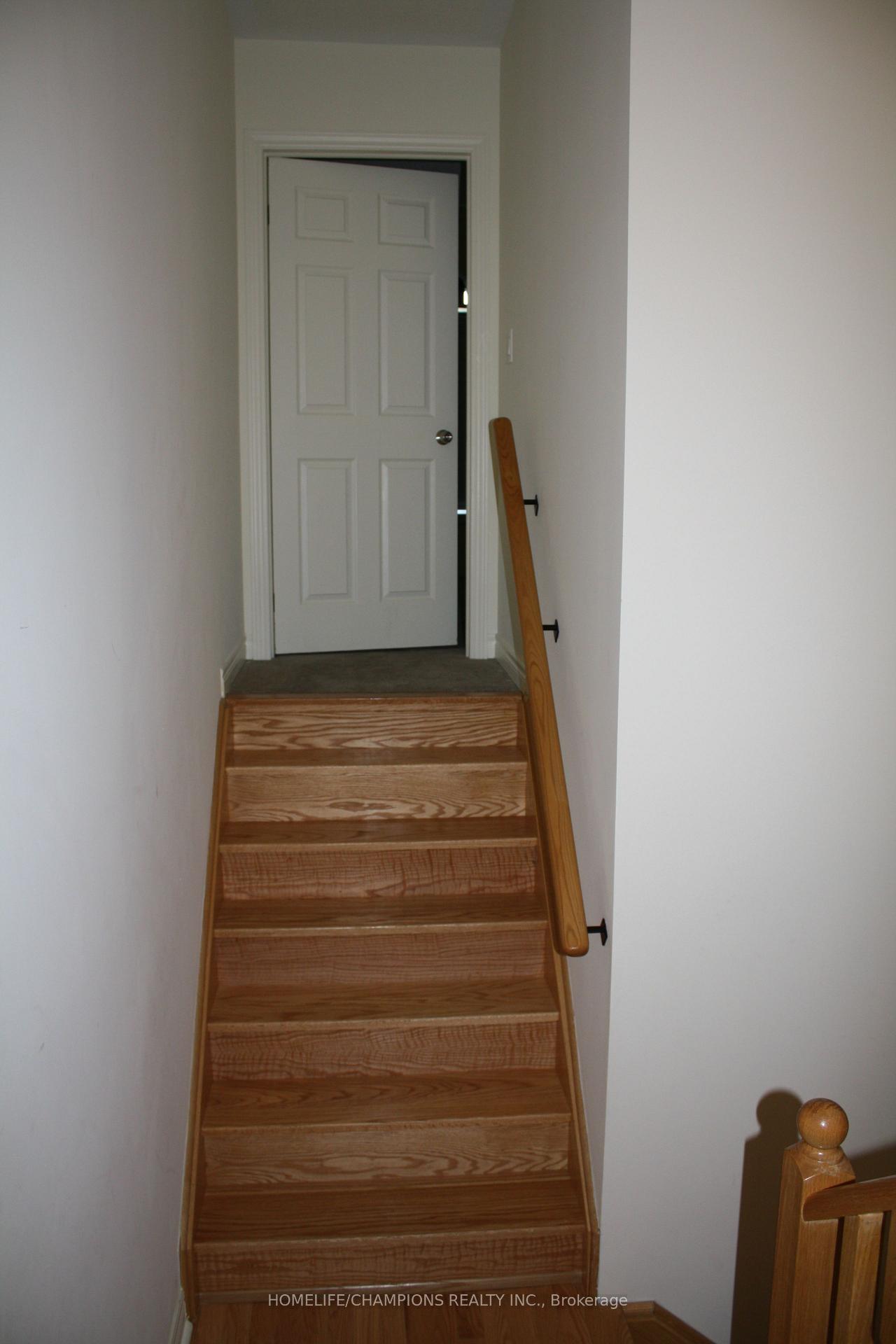 Photo 6 of 1183 Kettering Drive W, Oshawa, Eastdale — HOMEH