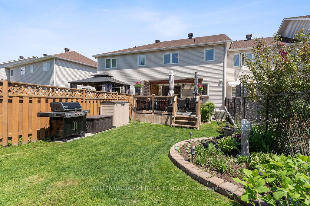 Photo 6 of 68 Whitegate Crescent, Ottawa, Barrhaven - Longfields — HOMEH