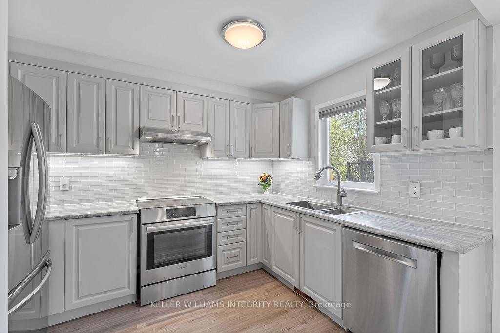 Photo 18 of 68 Whitegate Crescent, Ottawa, Barrhaven - Longfields — HOMEH