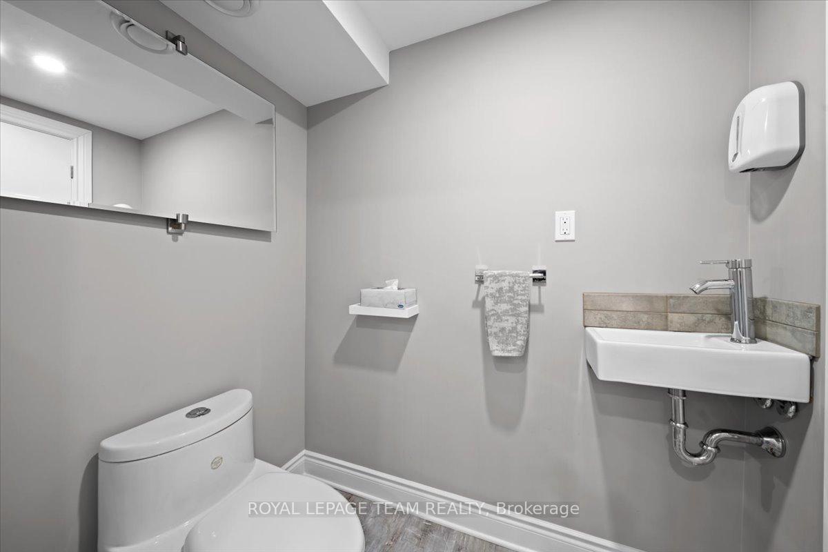 Photo 30 of 1 Peterson Place, Ottawa, Kanata - Katimavik — HOMEH