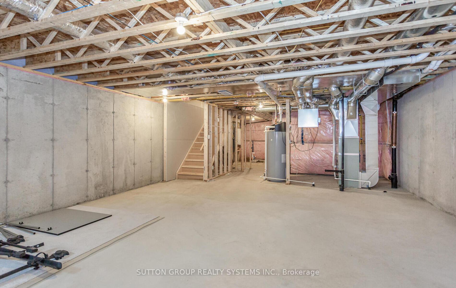 Photo 23 of 109 Woodedge Circle, Kitchener — HOMEH
