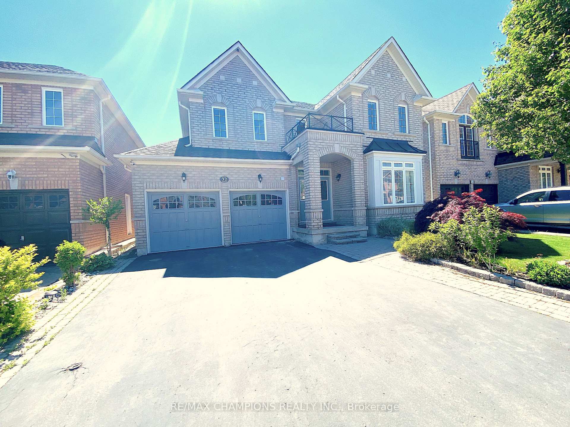 Photo 2 of Unit Upper, 32 Vernet Crescent, Brampton, Vales of Castlemore North — HOMEH