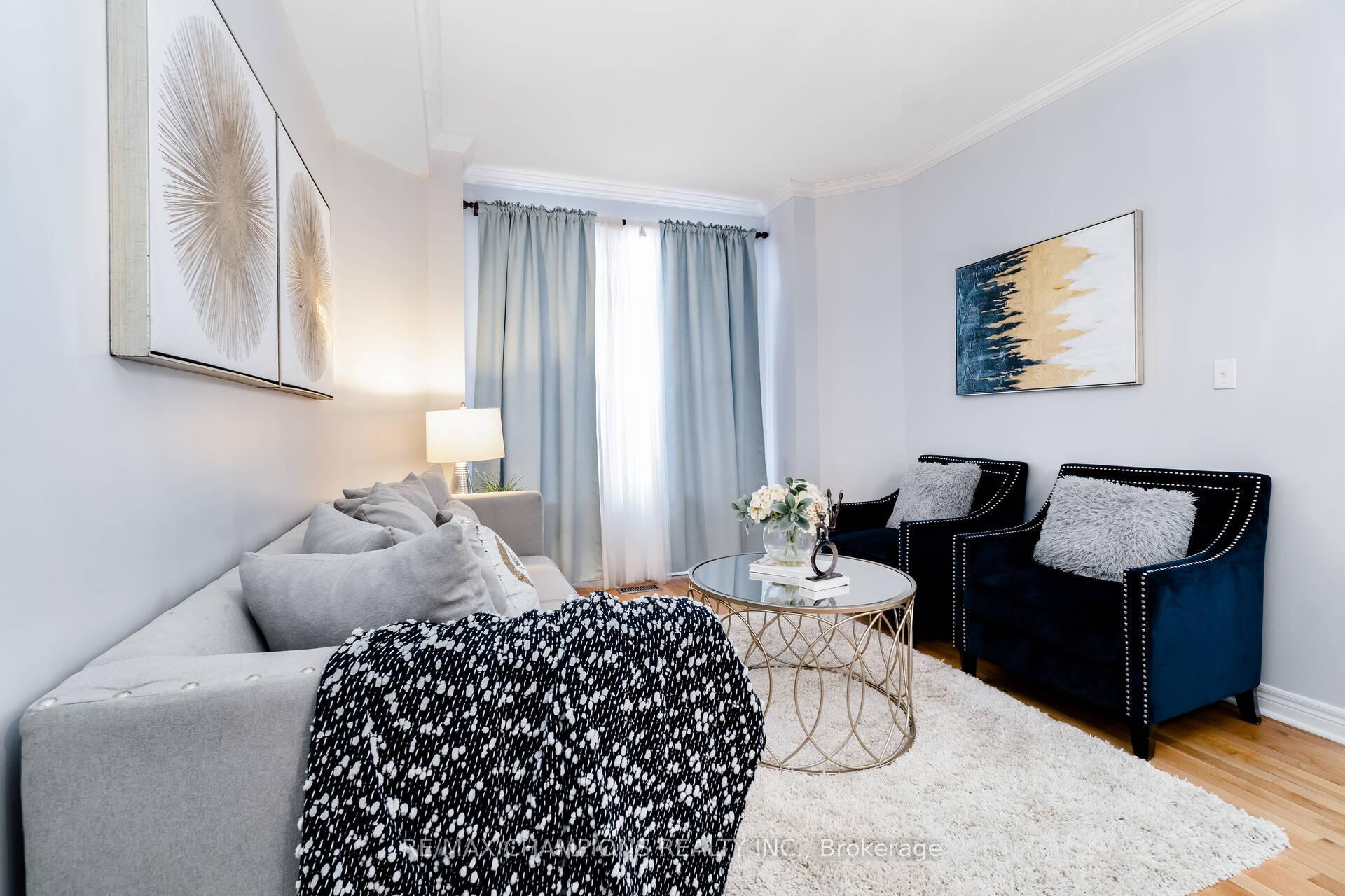 Photo 14 of Unit Upper, 32 Vernet Crescent, Brampton, Vales of Castlemore North — HOMEH