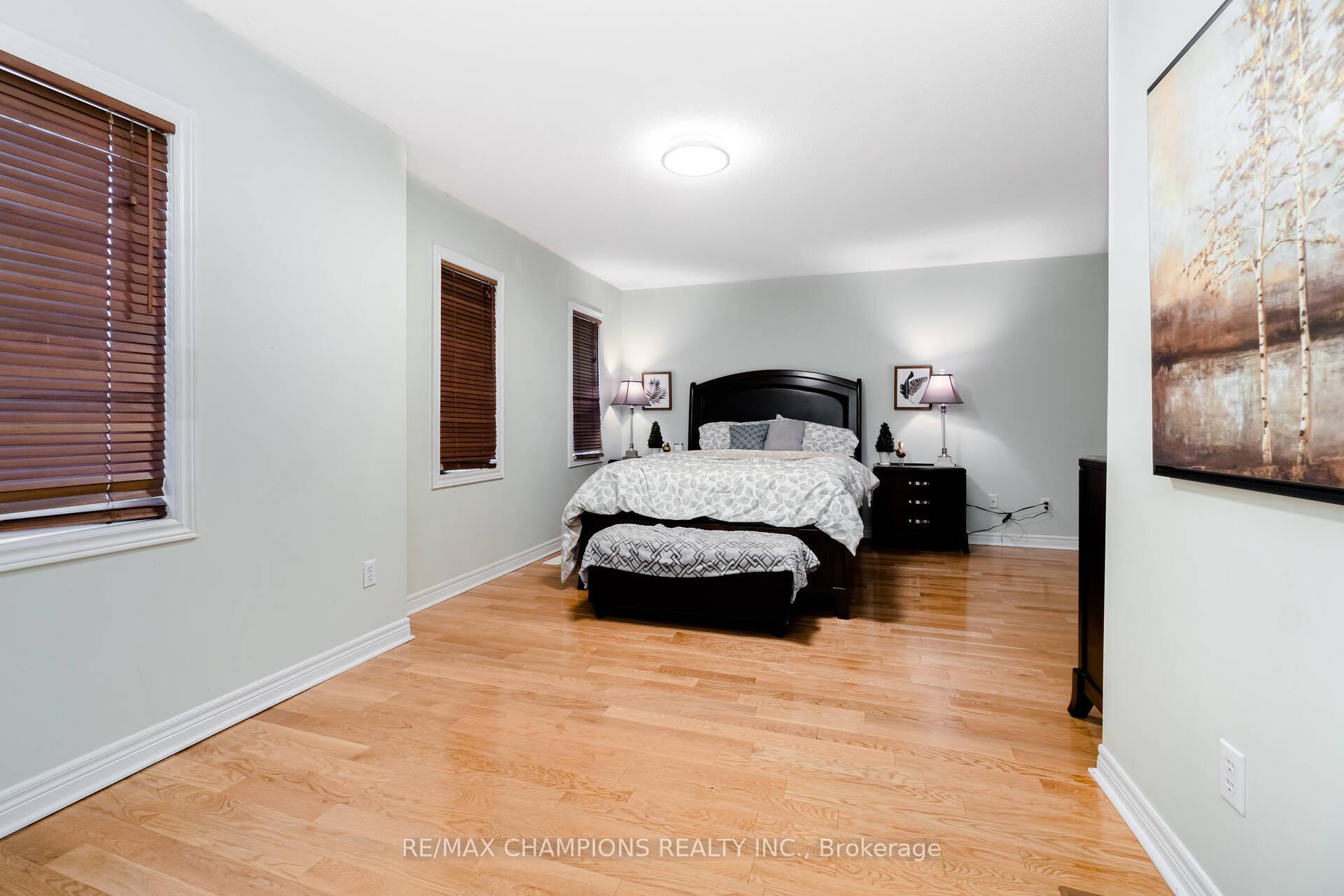 Photo 24 of Unit Upper, 32 Vernet Crescent, Brampton, Vales of Castlemore North — HOMEH