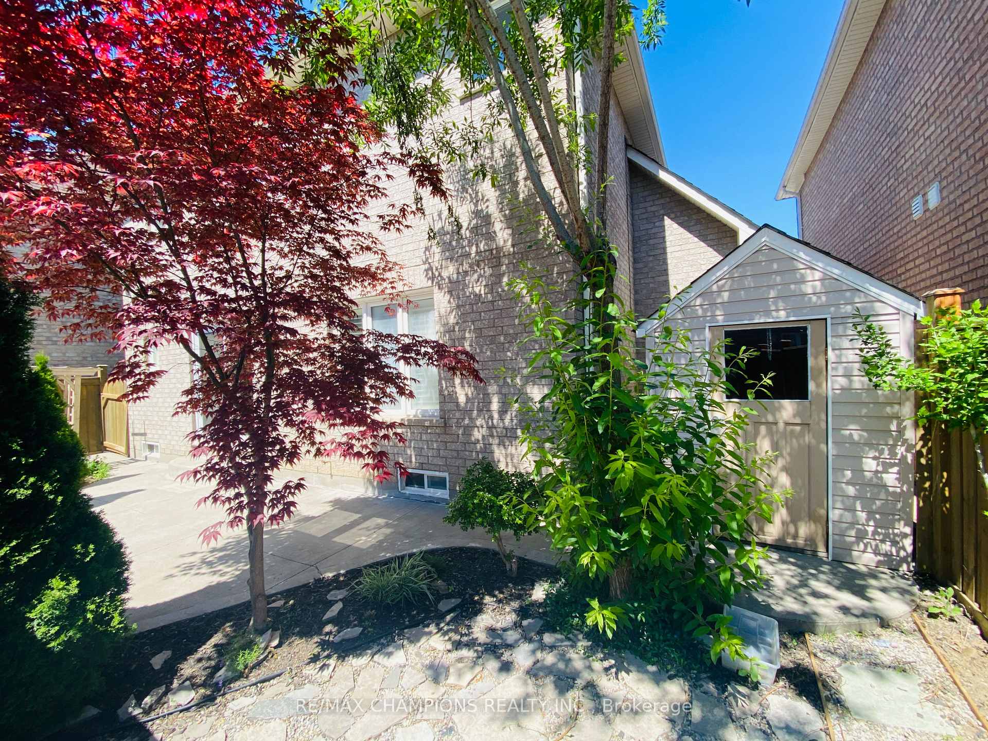 Photo 38 of Unit Upper, 32 Vernet Crescent, Brampton, Vales of Castlemore North — HOMEH