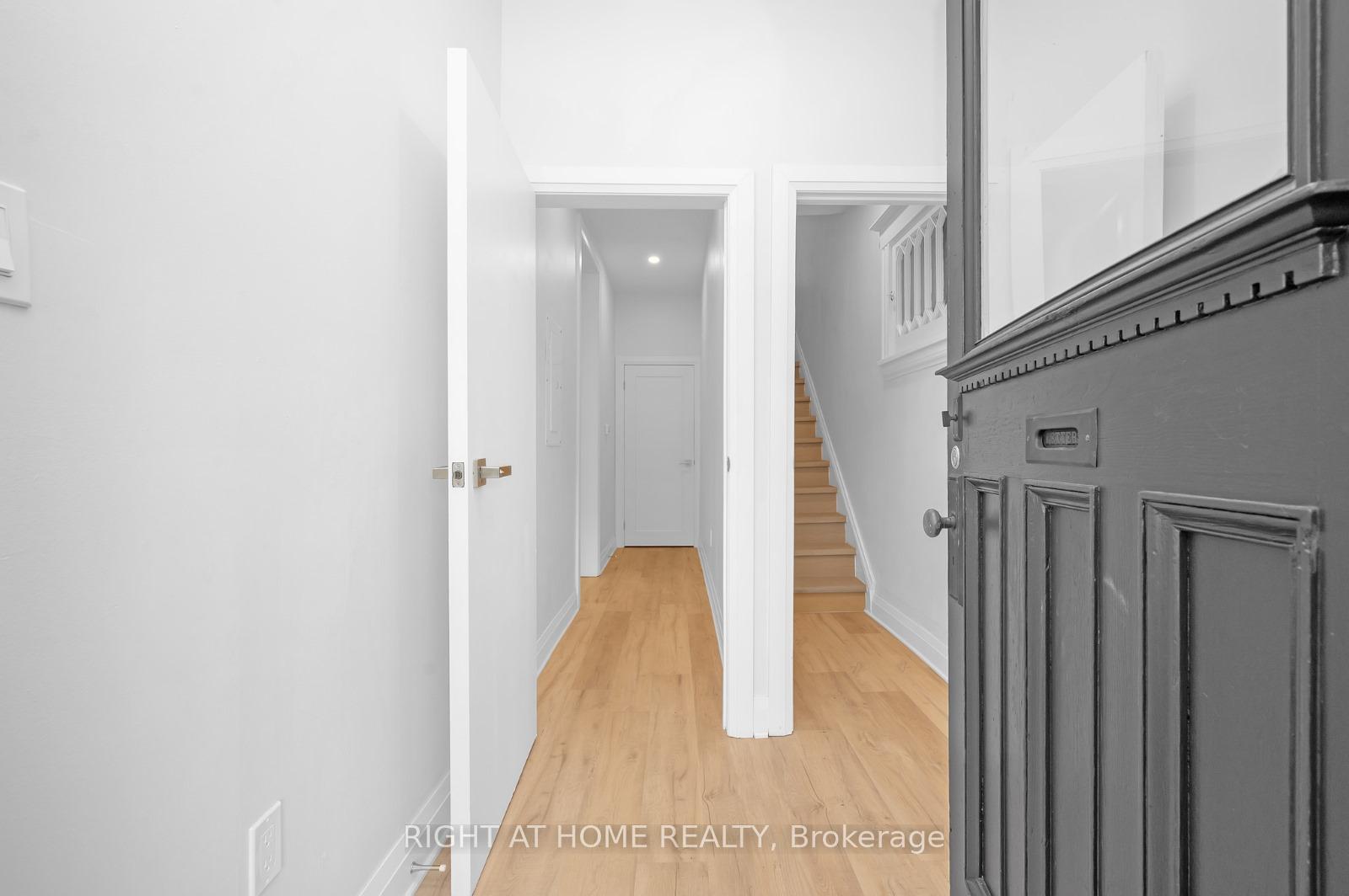 Photo 5 of 72 Dundurn Street N, Hamilton, Strathcona — HOMEH