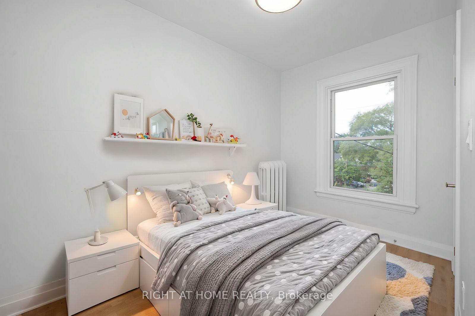 Photo 16 of 72 Dundurn Street N, Hamilton, Strathcona — HOMEH