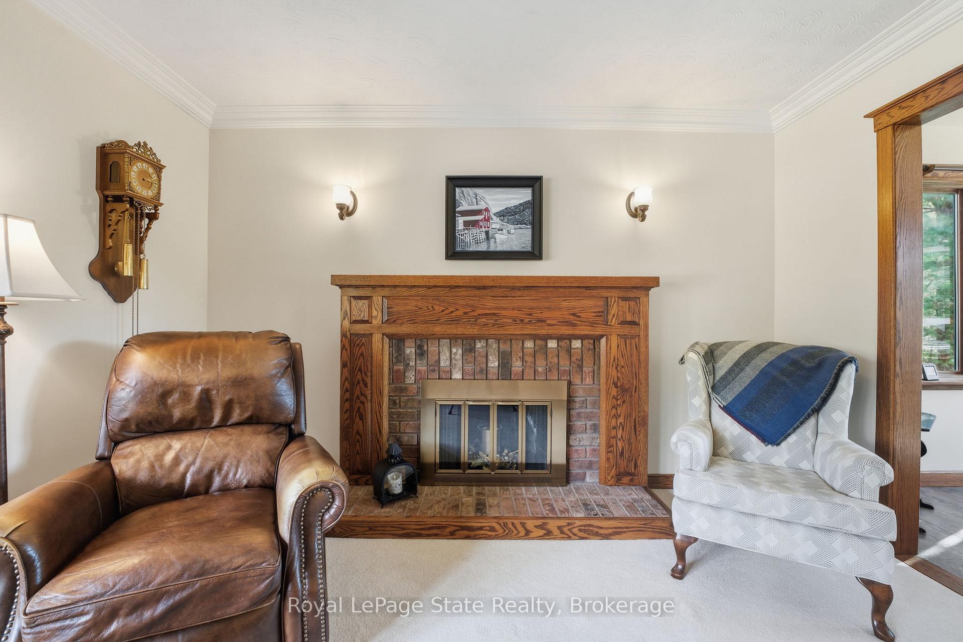 Photo 17 of 685 Robson Road, Hamilton, Rural Flamborough — HOMEH